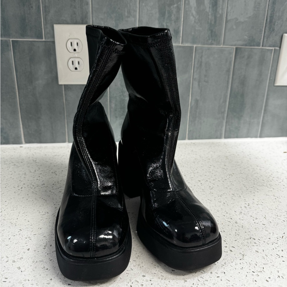 Black Heeled Boots with Chunky Block Heel - Picture 2 of 5